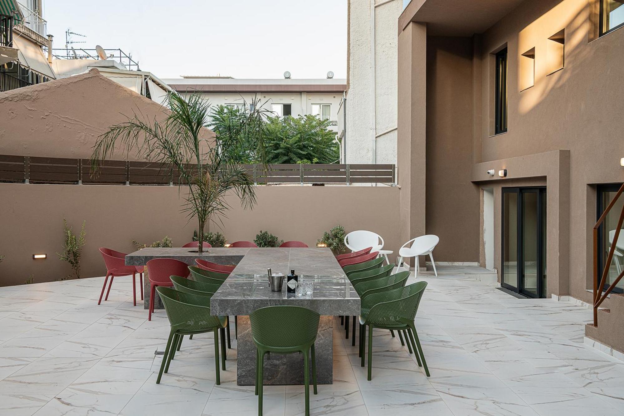 Miss Marrone City Hotel Chania  ภายนอก รูปภาพ